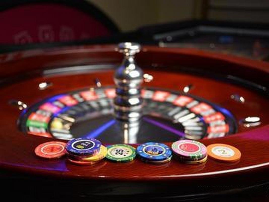 Playing 777pud casino games on a mobile phone in the Philippines